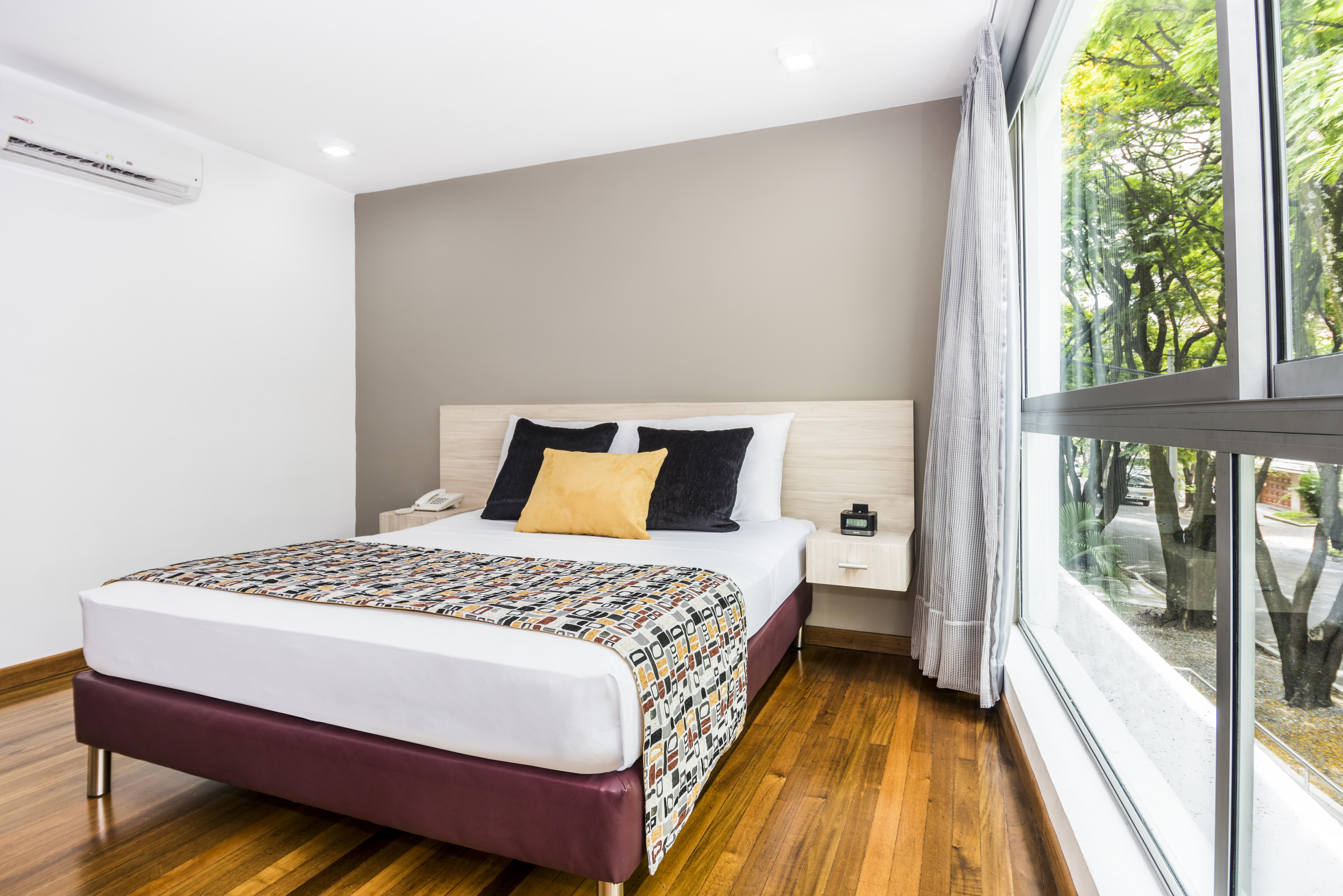 Hotel Asturias Medellín Dış mekan fotoğraf