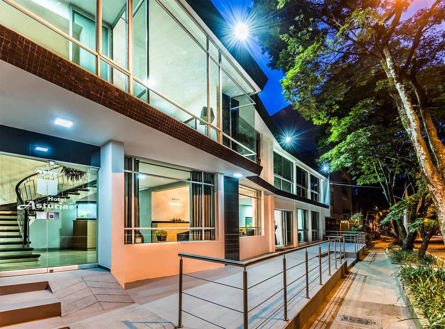Hotel Asturias Medellín Dış mekan fotoğraf